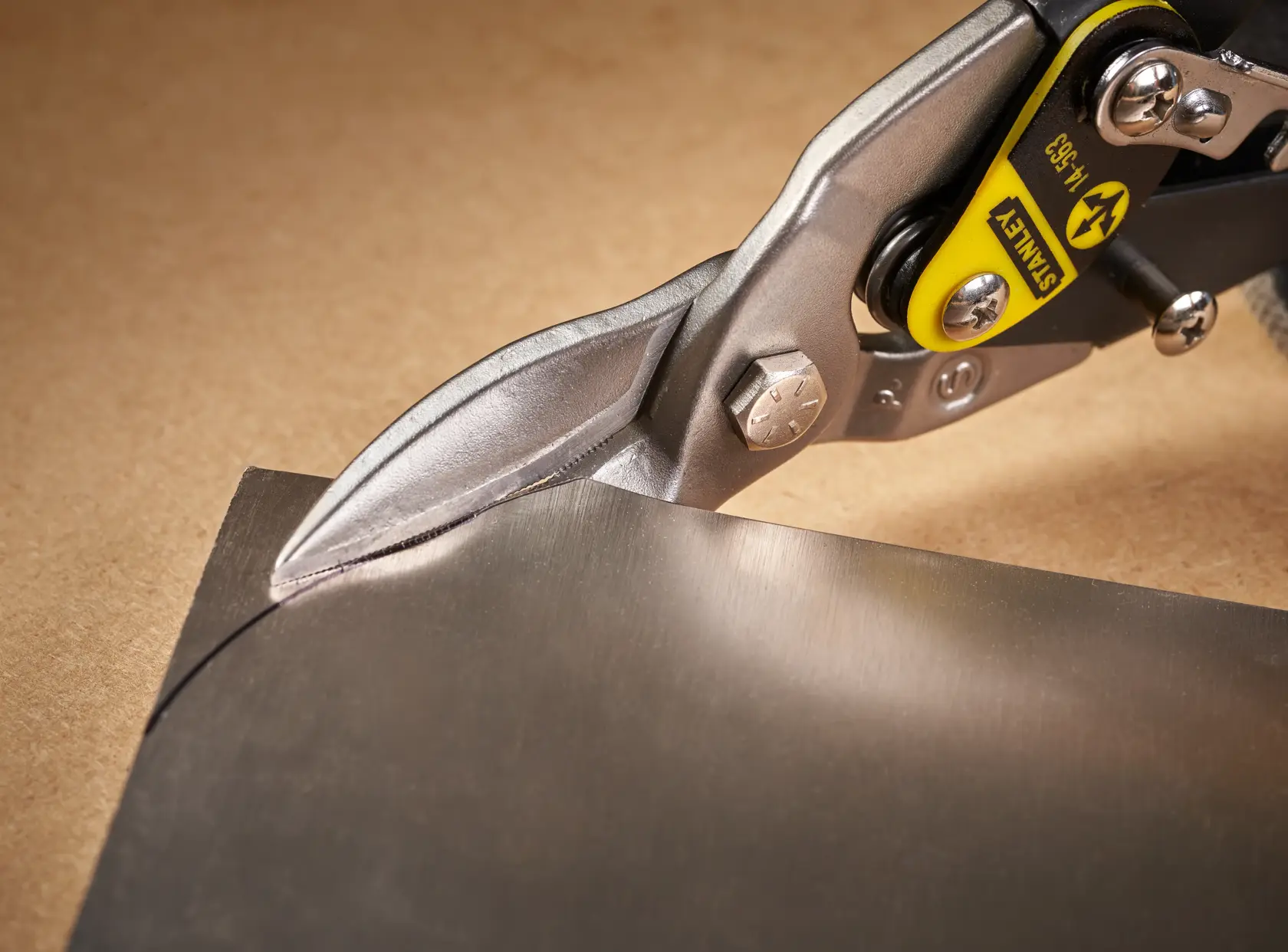 FATMAX® Straight Cut Compound Action Aviation Snips - Image 8